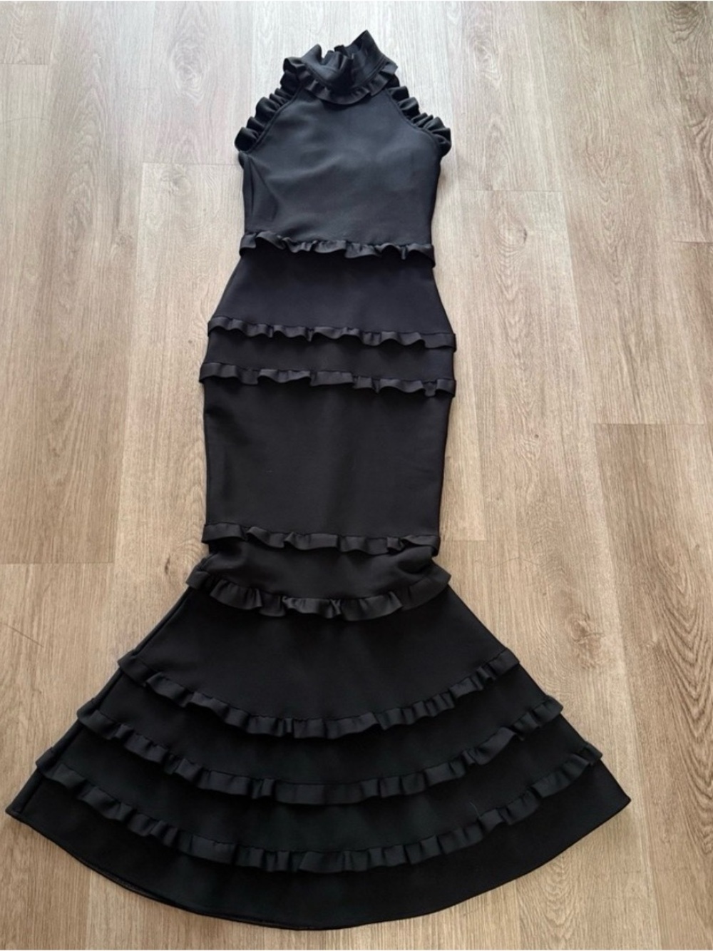 REVOLVE Elliatt Theatrical Gown ruffle detail mock neck mermaid maxi dress XS - Picture 8 of 11